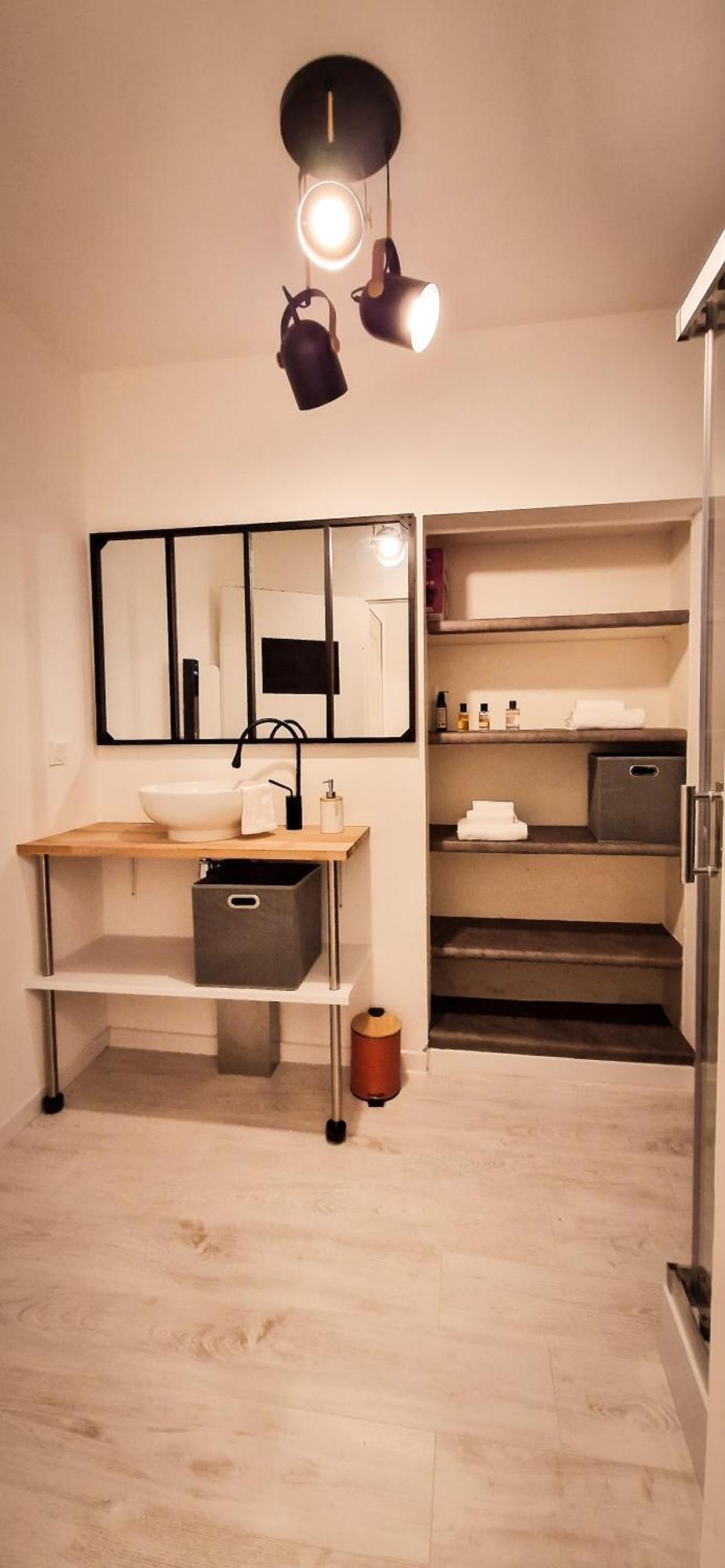 L'Indus 3 Etoiles Wifi, Netflix, Disney, Coeur De Bastide Villefranche-de-Rouergue Luaran gambar